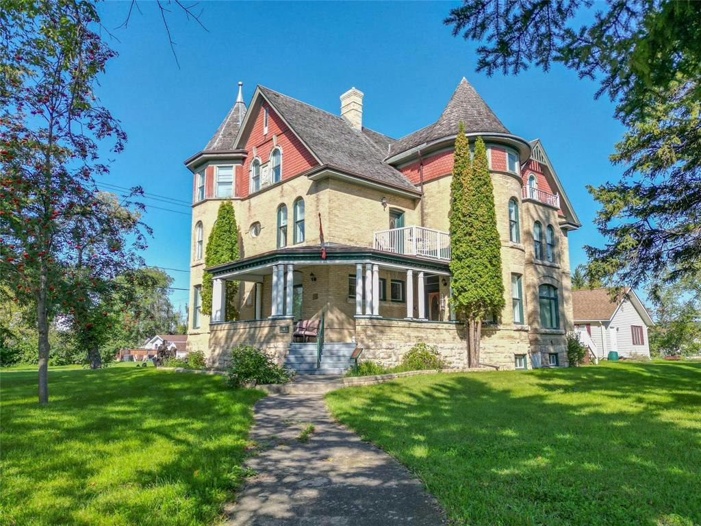 10 Minnedosa Real Estate Listings & Houses for Sale - REW