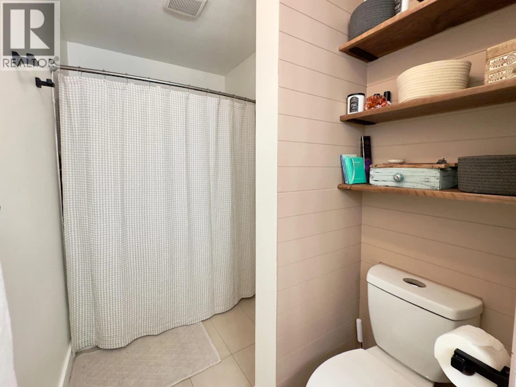 1150 Mcpherson Place, Penticton, BC, V2A 3Y3 - 20