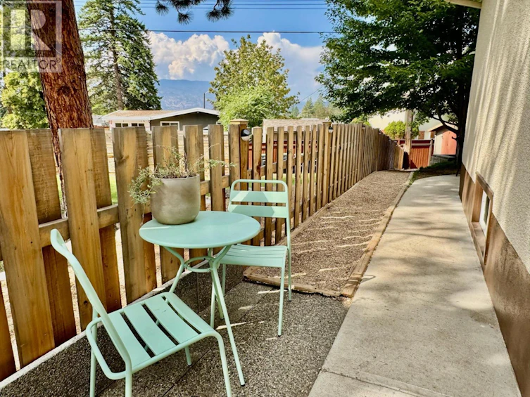 1150 Mcpherson Place, Penticton, BC, V2A 3Y3 - 59