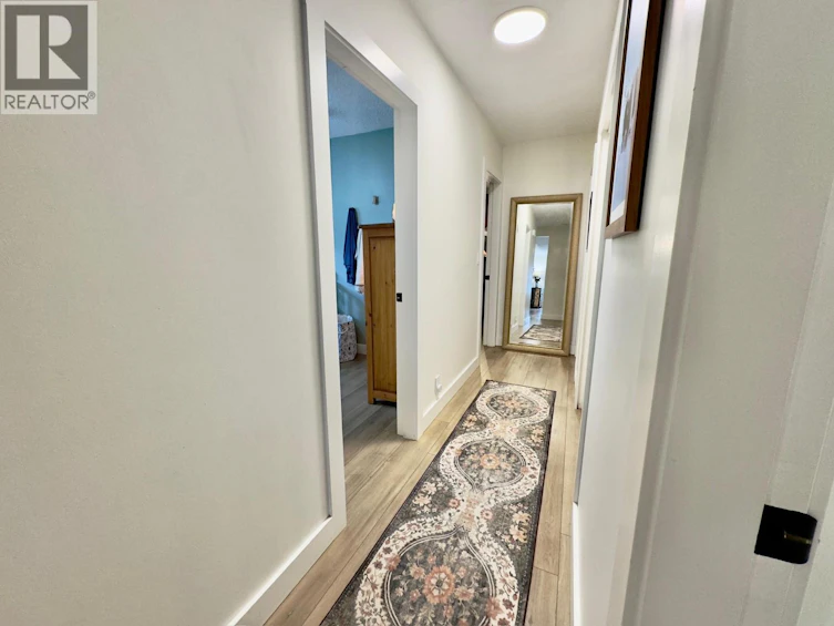 1150 Mcpherson Place, Penticton, BC, V2A 3Y3 - 16