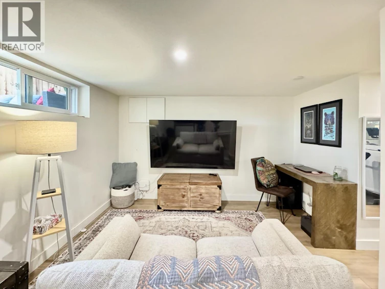 1150 Mcpherson Place, Penticton, BC, V2A 3Y3 - 43