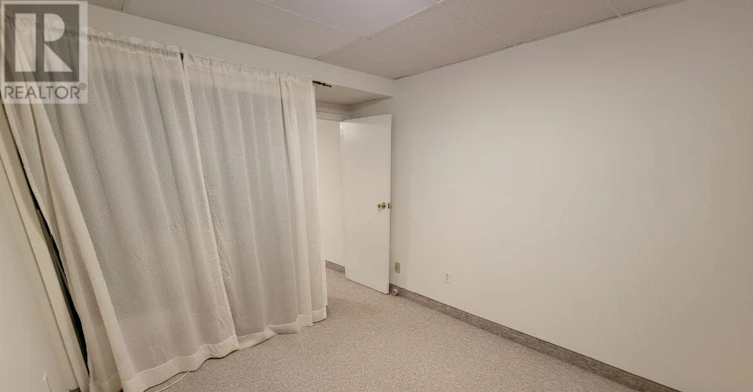 LOWER-256 Sylvan Avenue, Toronto, ON, M1E 1A6 - 18
