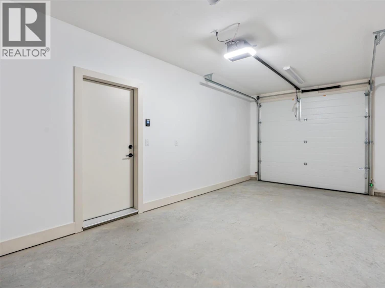 102-2345 Patterson Avenue, Armstrong, BC, V0E 1B1 - 35