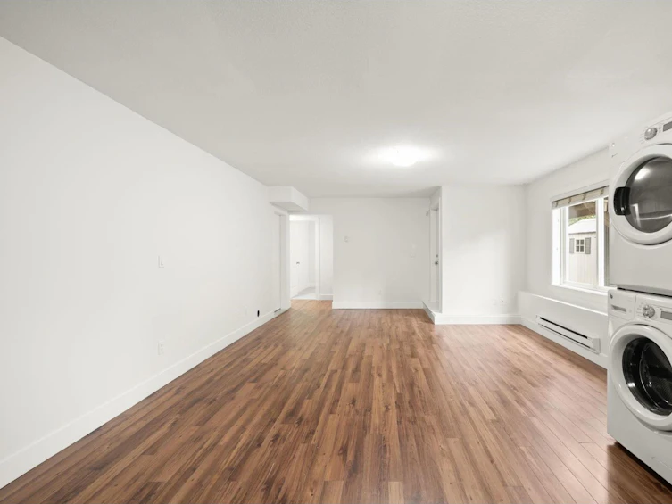 27138 35, Langley, BC, V4W 0A5 - 30