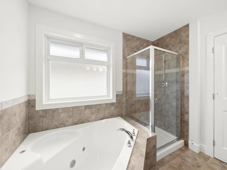 27138 35, Langley, BC, V4W 0A5 - 23