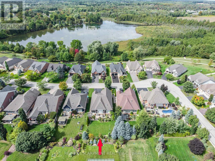 35-93 Aberfoyle Mill Crescent, Puslinch, ON, N1H 6H9 - 32
