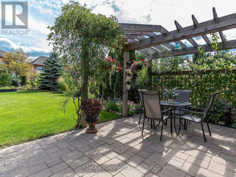 35-93 Aberfoyle Mill Crescent, Puslinch, ON, N1H 6H9 - 26