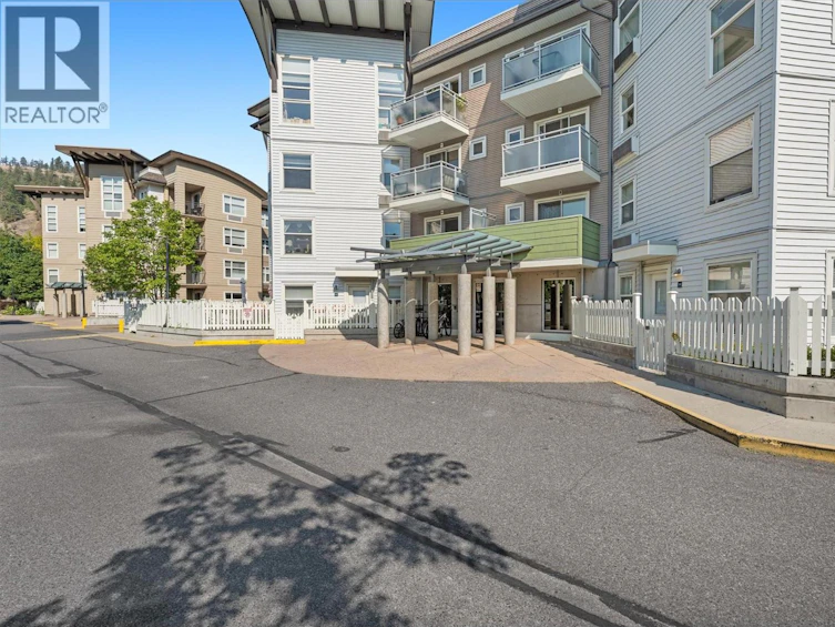 406-539 Yates Road, Kelowna, BC, V1V 2T8 - 3