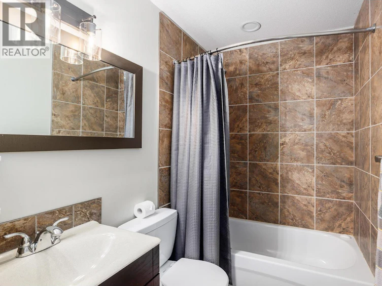 118-160 Celano Crescent, Kelowna, BC, V1V 1X9 - 18