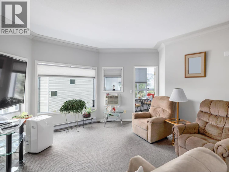 227-877 Klo Road, Kelowna, BC, V1Y 9R1 - 3
