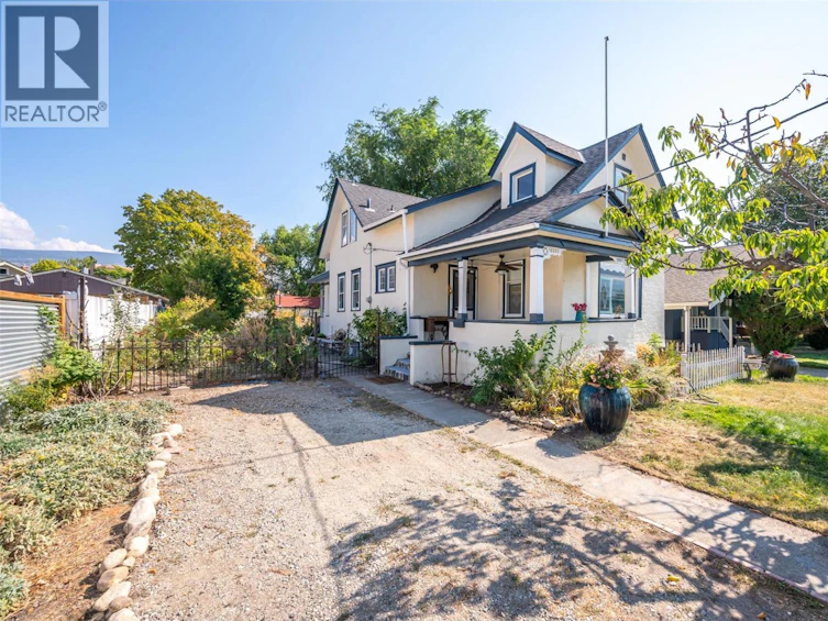 728 Argyle Street, Penticton, BC, V2A 5N7