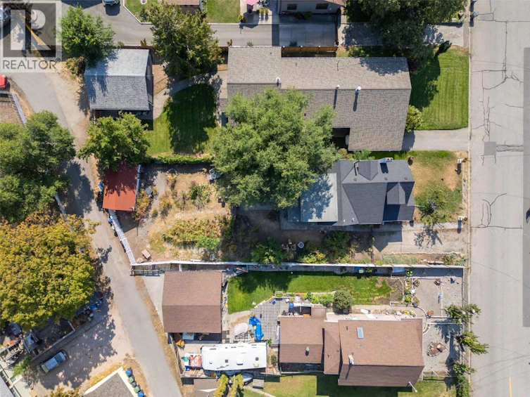 728 Argyle Street, Penticton, BC, V2A 5N7 - 66