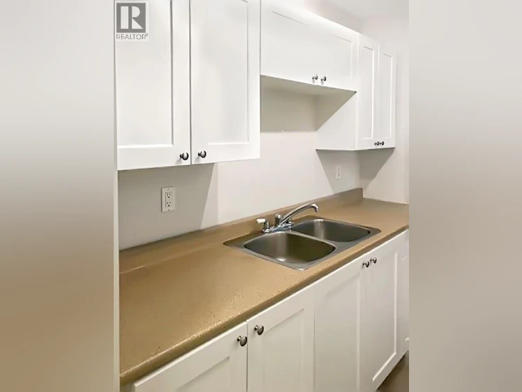 102-751 Grandview Terrace, Kamloops, BC, V2C 6C9 - 2