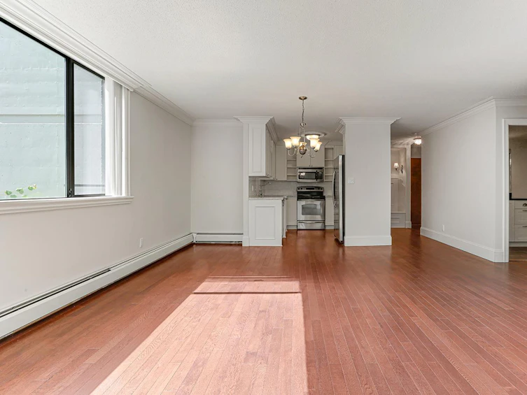 302-1442 Foster, Surrey, BC, V4B 3X7 - 13