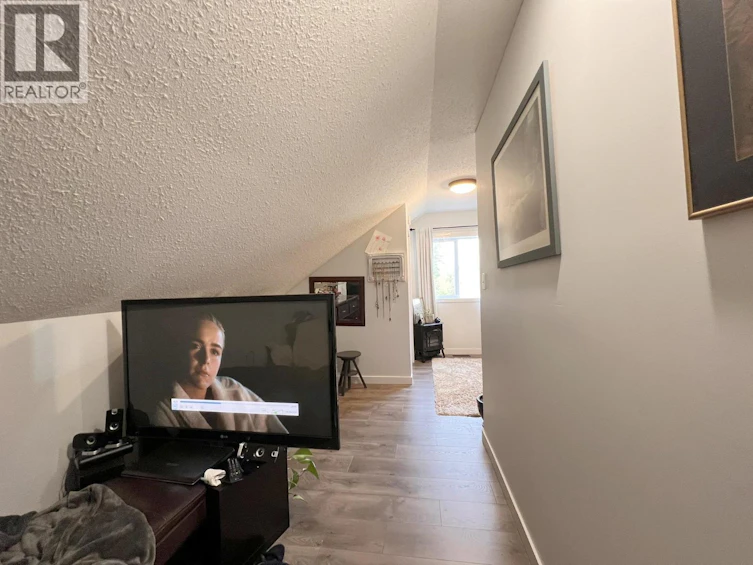 6318 Moose Point Drive, Lone Butte, BC, V0K 2K1 - 34