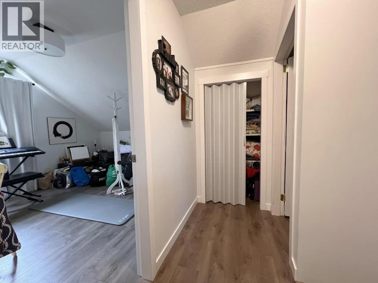 6318 Moose Point Drive, Lone Butte, BC, V0K 2K1 - 29