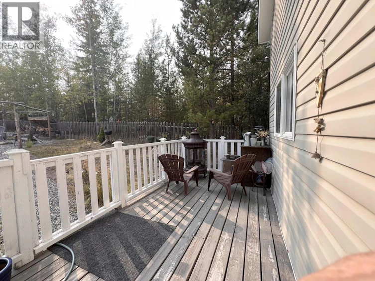 6318 Moose Point Drive, Lone Butte, BC, V0K 2K1 - 16