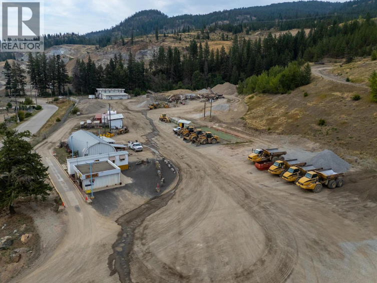 15799 Sawmill Road, Lake Country, BC, V4V 2E2 - 52