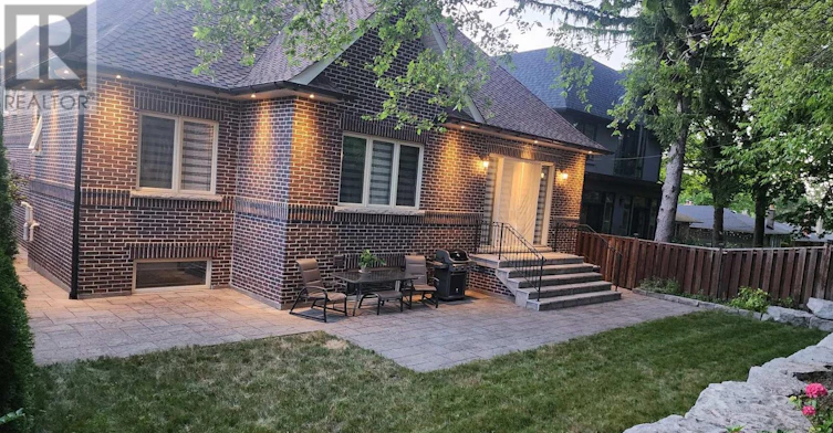 51 Kirk Bradden Road E, Toronto, ON, M8Y 2E8 - 5