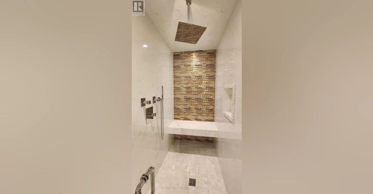 51 Kirk Bradden Road E, Toronto, ON, M8Y 2E8 - 47