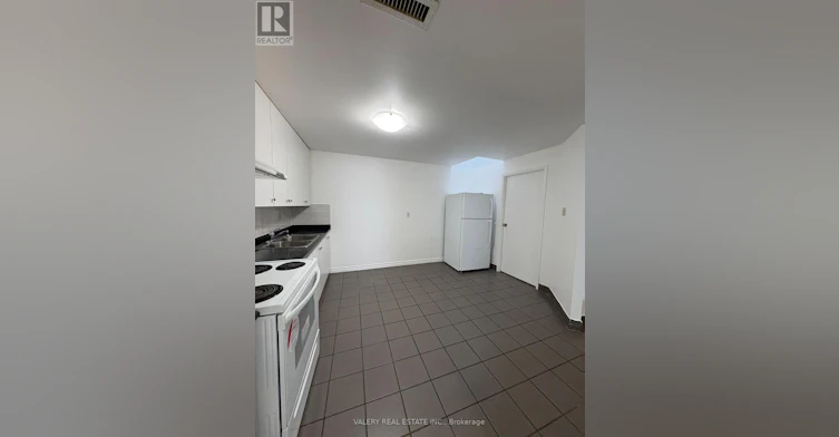 2-603 Gerrard Street E, Toronto, ON, M4M 1Y2 - 5