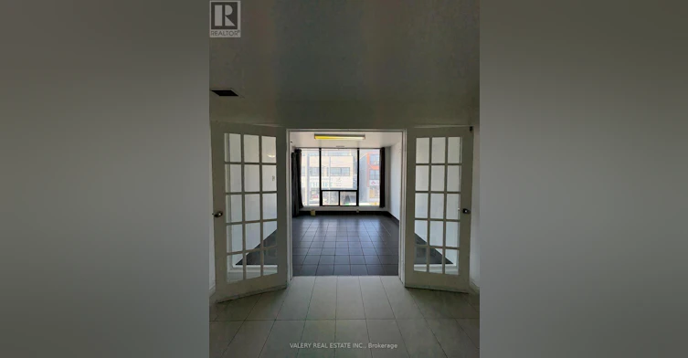 2-603 Gerrard Street E, Toronto, ON, M4M 1Y2 - 2