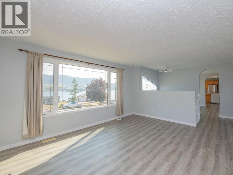7421 Tronson Road, Vernon, BC, V1H 1S4 - 8