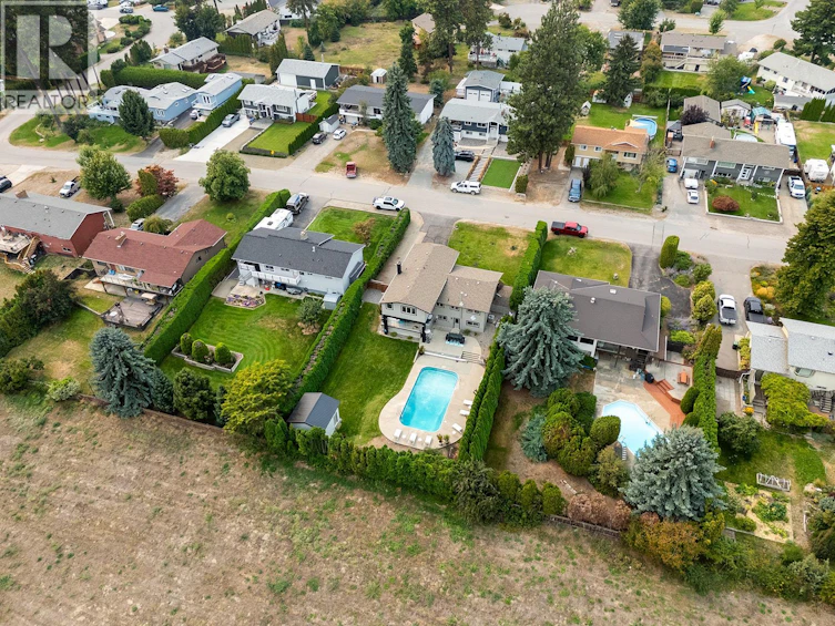 2245 Somerset Road, West Kelowna, BC, V1Z 2K9 - 17