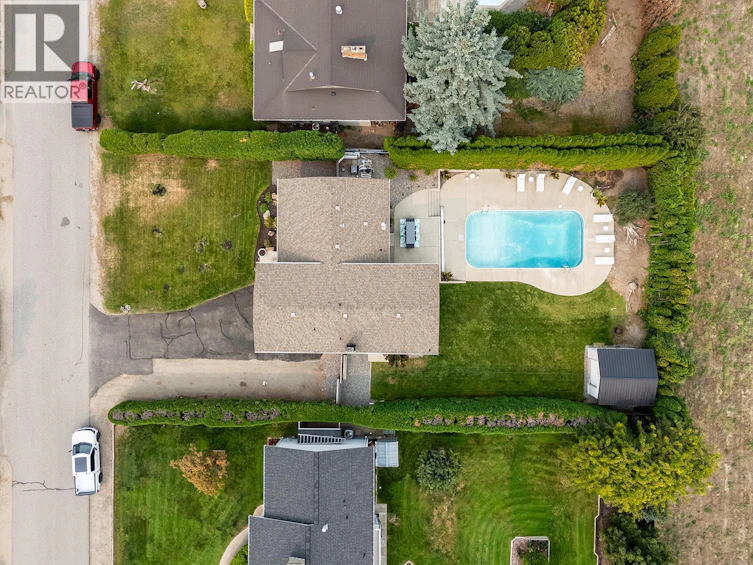2245 Somerset Road, West Kelowna, BC, V1Z 2K9 - 14