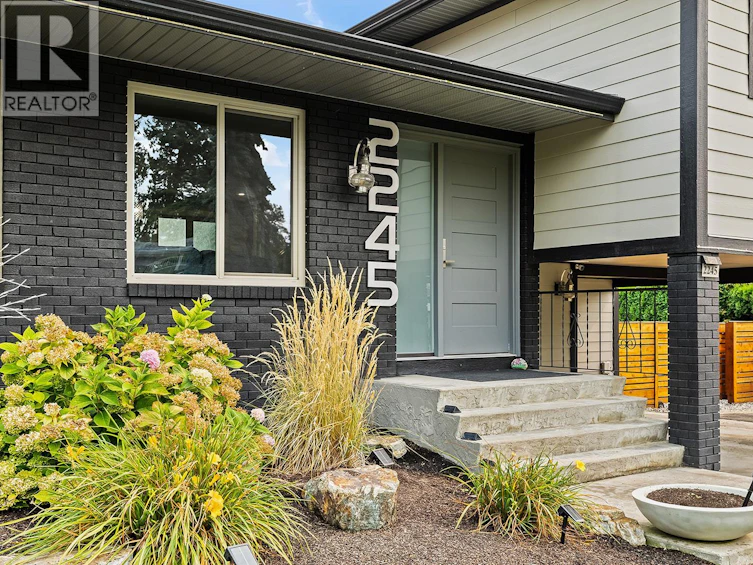 2245 Somerset Road, West Kelowna, BC, V1Z 2K9 - 23