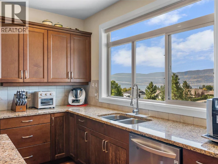 624 Lefevere Avenue, Kelowna, BC, V1W 5G7 - 17