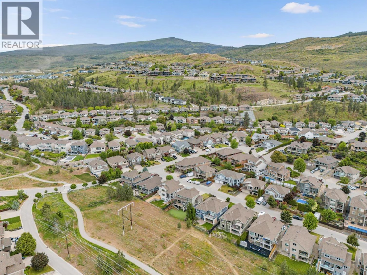 624 Lefevere Avenue, Kelowna, BC, V1W 5G7 - 64