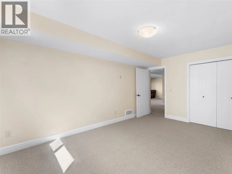624 Lefevere Avenue, Kelowna, BC, V1W 5G7 - 52