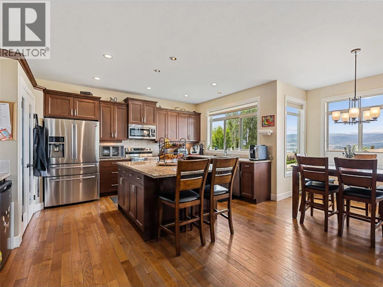624 Lefevere Avenue, Kelowna, BC, V1W 5G7 - 14
