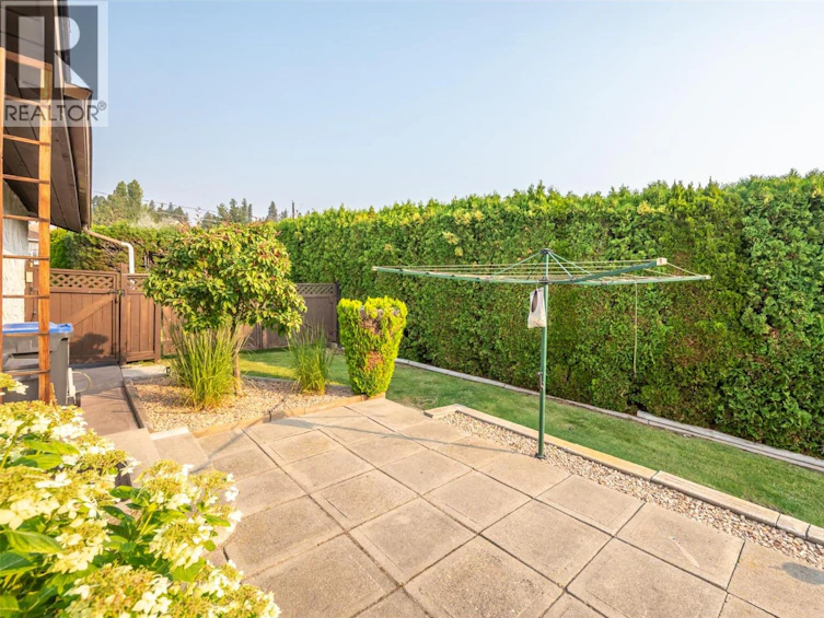 1805 Estates Place, Penticton, BC, V2A 8Y9 - 48