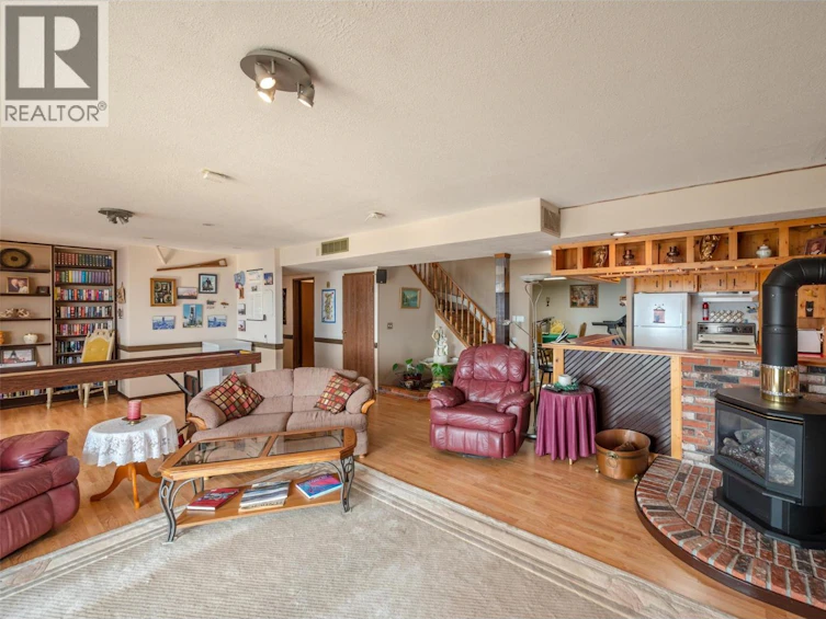 1805 Estates Place, Penticton, BC, V2A 8Y9 - 51