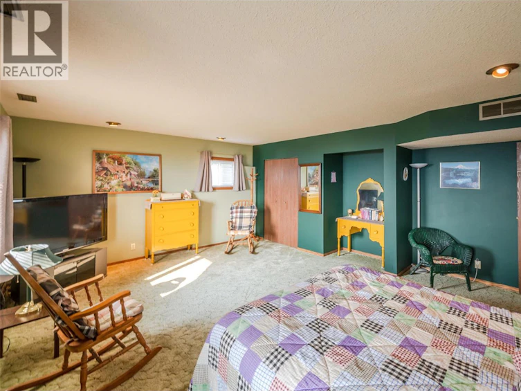 1805 Estates Place, Penticton, BC, V2A 8Y9 - 70