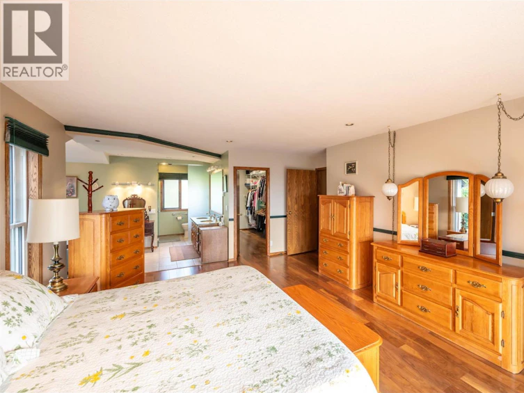 1805 Estates Place, Penticton, BC, V2A 8Y9 - 31