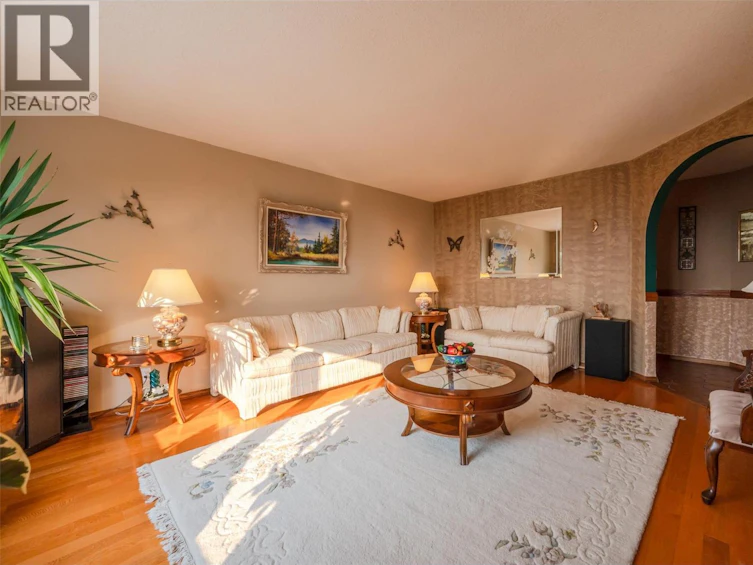 1805 Estates Place, Penticton, BC, V2A 8Y9 - 8