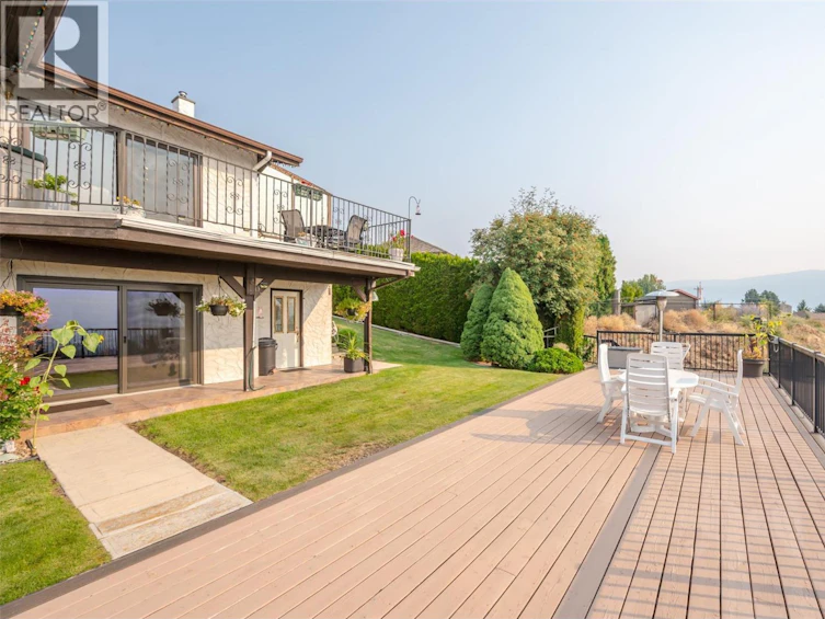 1805 Estates Place, Penticton, BC, V2A 8Y9 - 79