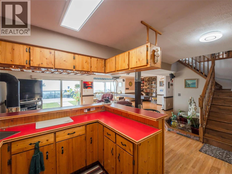 1805 Estates Place, Penticton, BC, V2A 8Y9 - 61