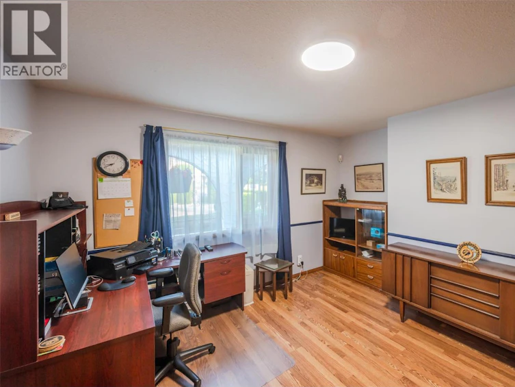 1805 Estates Place, Penticton, BC, V2A 8Y9 - 37