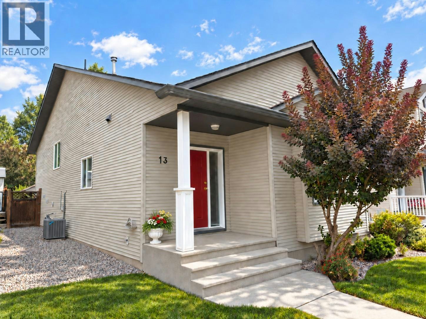 13-2210 Horizon Drive, West Kelowna, BC, V1Z 3L4