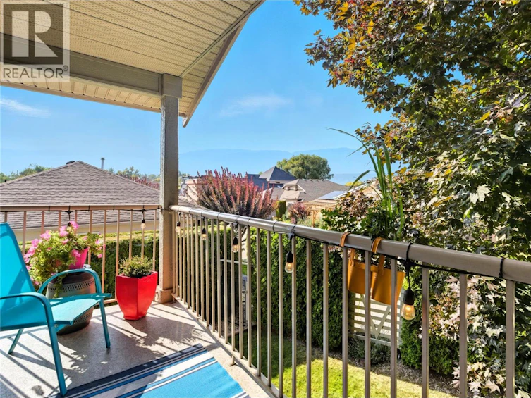 14-171 NW Beatty Avenue, Salmon Arm, BC, V1E 2W4 - 2