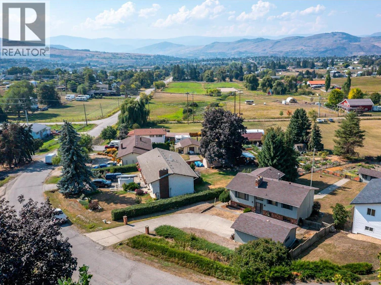 547 Robin Road, Vernon, BC, V1B 3B2 - 35