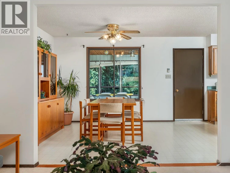 547 Robin Road, Vernon, BC, V1B 3B2 - 8