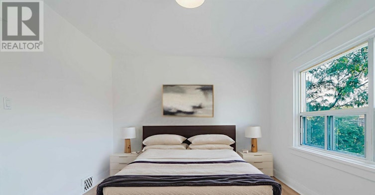 Main-4 Greenlaw Avenue, Toronto, ON, M6H 3V5 - 7