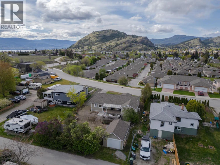 9716 Thompson Road, Summerland, BC, V0H 1Z3 - 42