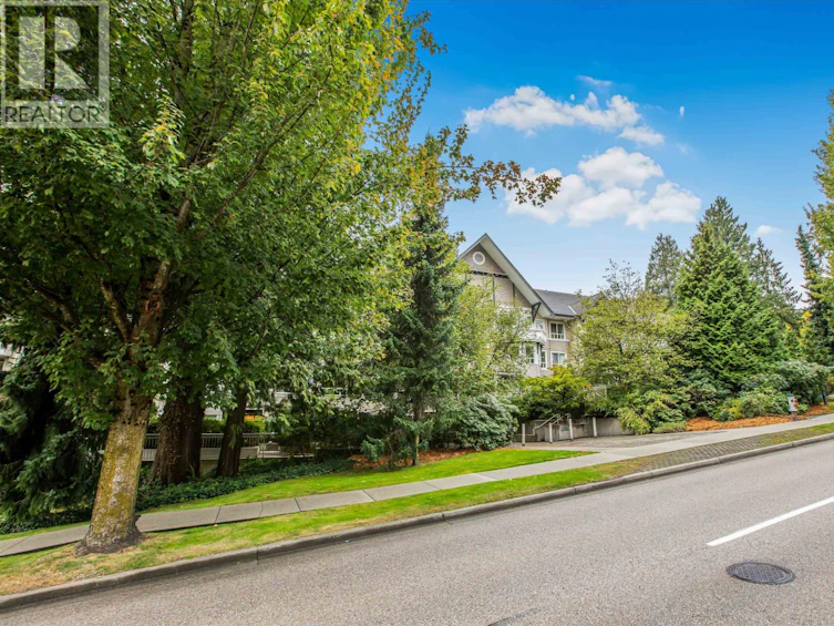 PH8-7383 Griffiths Drive, Burnaby, BC, V5E 4M8 - 7