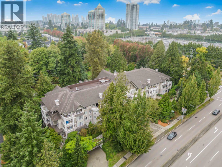 PH8-7383 Griffiths Drive, Burnaby, BC, V5E 4M8 - 4